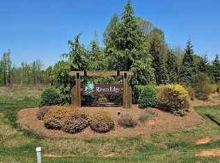 2525 Rivers Edge Rd #15, Summerfield, NC 27358