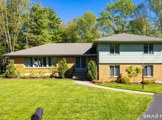 67 Glenview Dr, Berlin, CT 06037