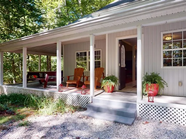 218 Shirley Blvd, Bryson City, NC 28713