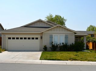 1095 Dixie Ln, Fernley, NV 89408