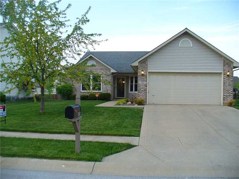 1st image of 7212 Bracken Ln
