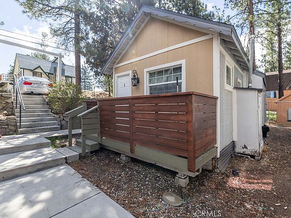 5th image of 528 Cottage Ln