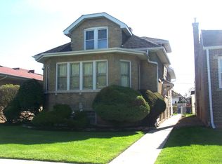 2647 Oak St, Franklin Park, IL 60131