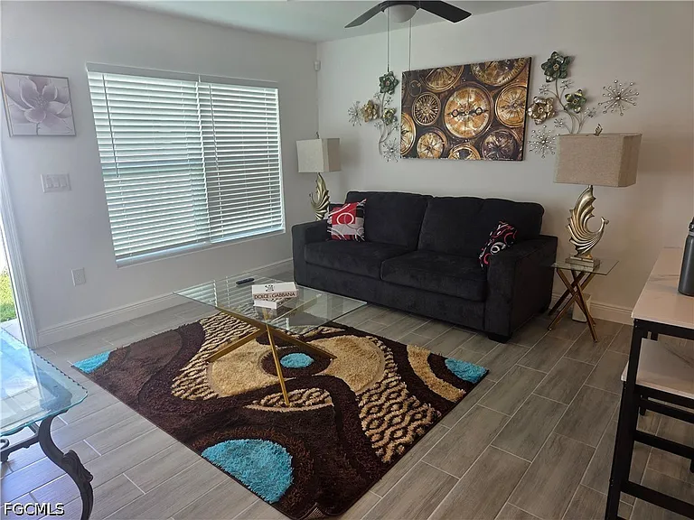 2156 Edison Ave — Photo 2