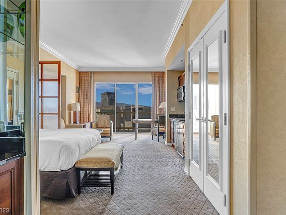 5th image of 145 E Harmon Ave #3209