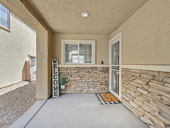 3rd image of 109 Snow Dome Ave