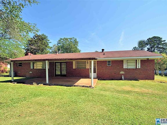 3rd image of 118 Fairview Dr