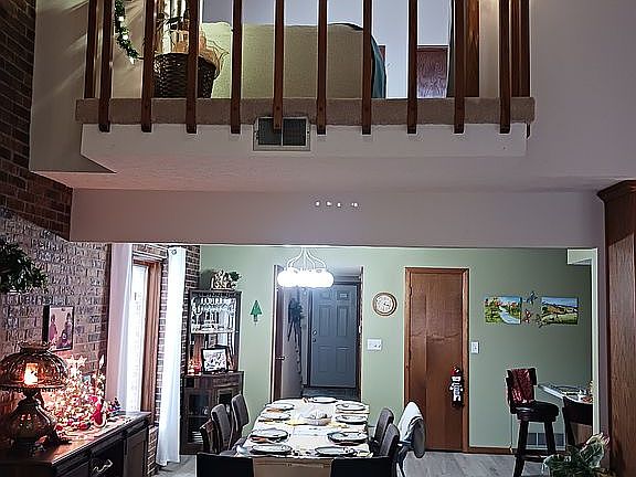 4th image of 2301 Winding Way
