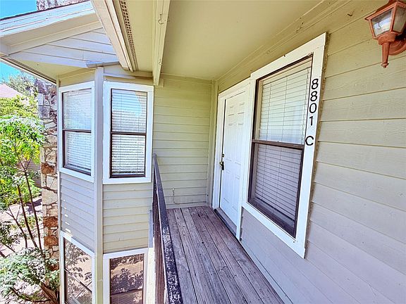 3rd image of 8801 Schick Rd APT C