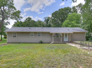 206 Timber Ln, Carl Junction, MO 64834