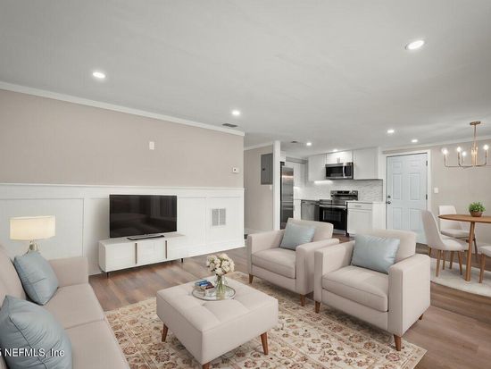 4340 BESSIE Circle W, Jacksonville, FL 32209