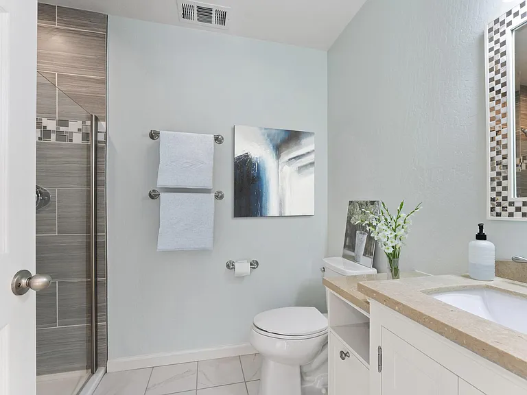 43388 Ellsworth St — Photo 18