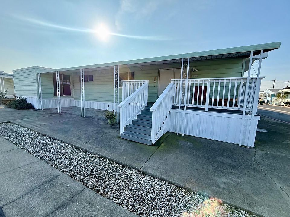 1st image of 471 Almond Dr Space 40