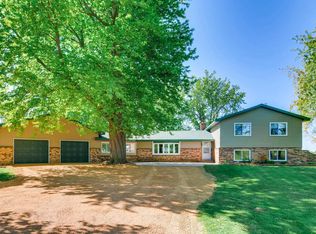 16615 County Road 40, Carver, MN 55315