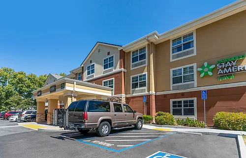 San Jose - Edenvale - North Photo 1