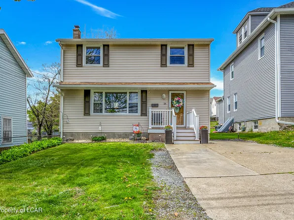 26 Delaware St, Plains, PA 18705