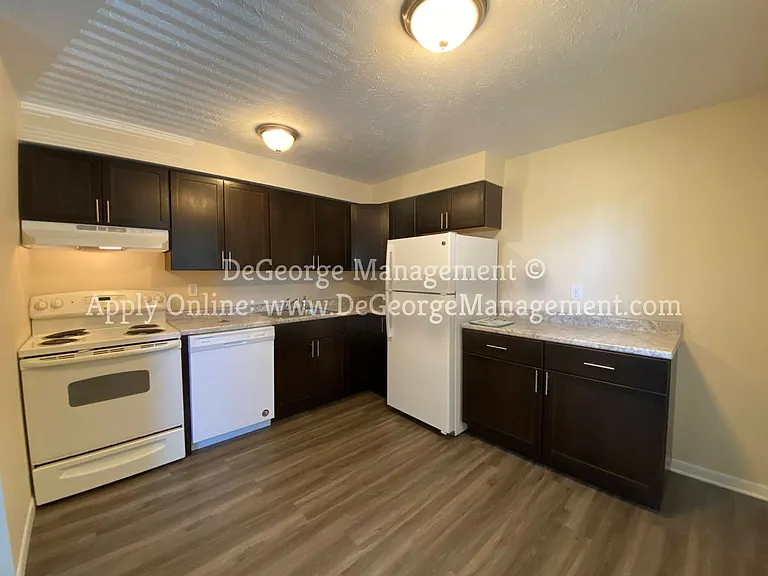 Georgetown Manor Apartments for Rent in West Irondequoit, NY — Photo 63