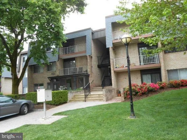 33 Stonehenge Cir APT 3, Baltimore, MD 21208