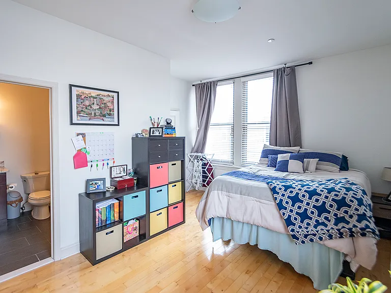Queen Village Lofts — Photo 23