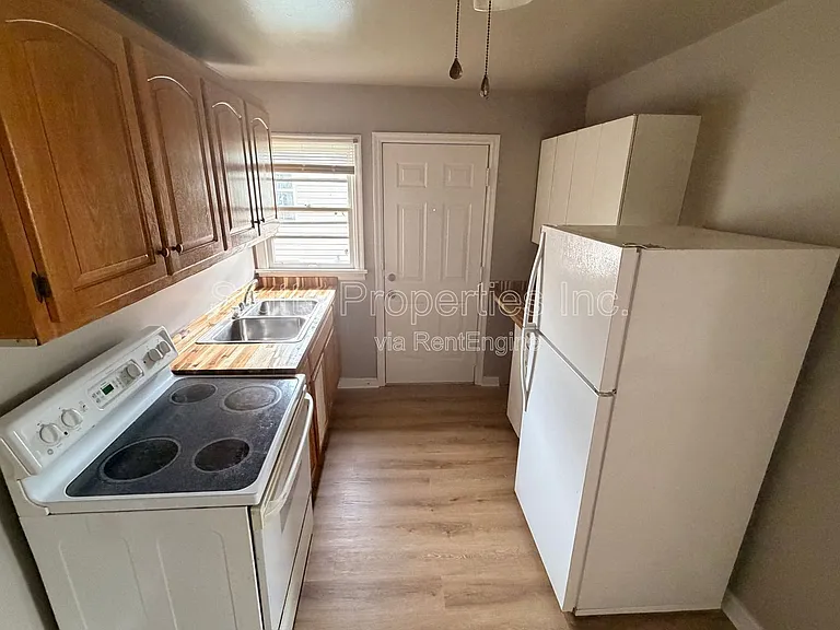 1029 Bellemeade Ave — Photo 3