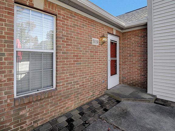 2nd image of 5039 Deer Run Pl