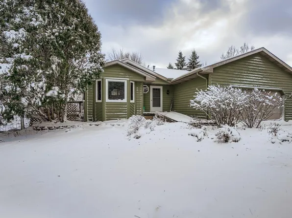 4460 222nd Ave NW, Oak Grove, MN 55303