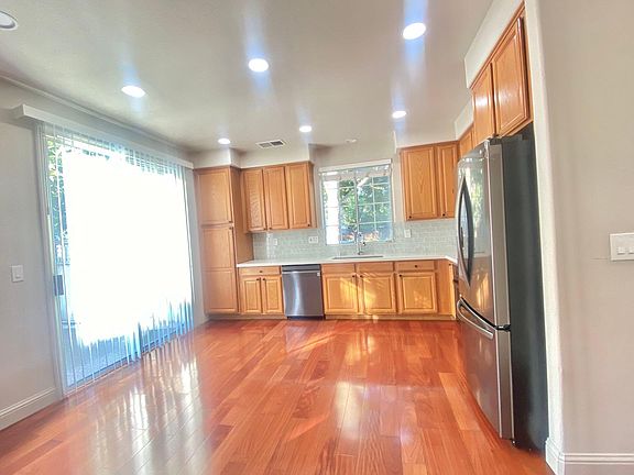 5th image of 2875 Rubino Cir