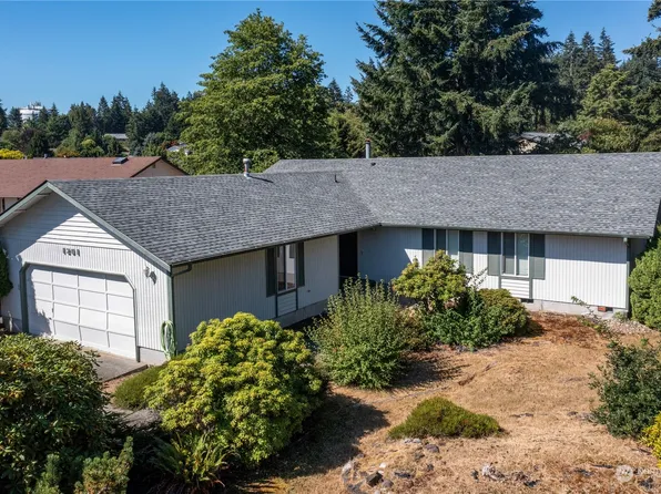 1201 Everest Court SE, Lacey, WA 98503