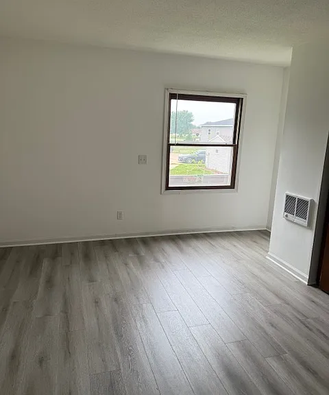 1201 Dixon Rd — Photo 5