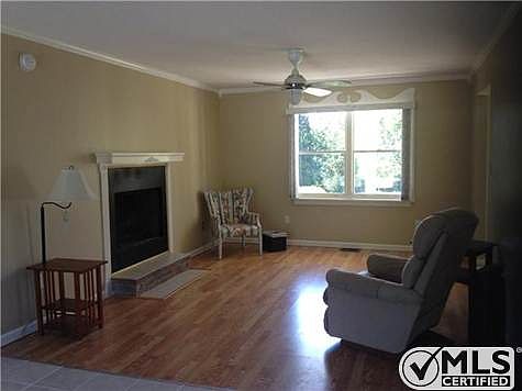 3rd image of 7713 Cumberland Dr