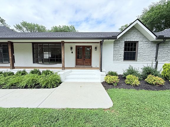 5th image of 163 Lake Park Dr