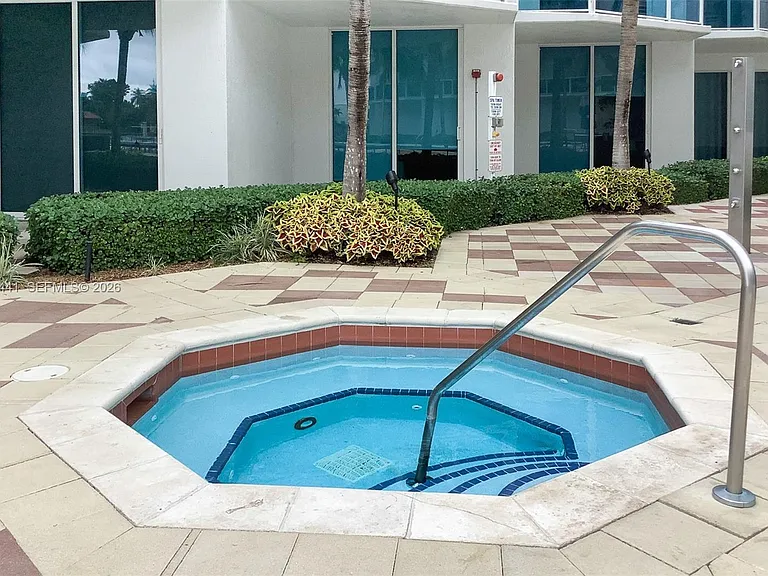 1945 S Ocean Dr #1114 — Photo 20