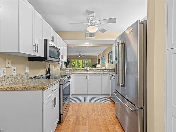 2nd image of 257 Robin Hood CIR #101