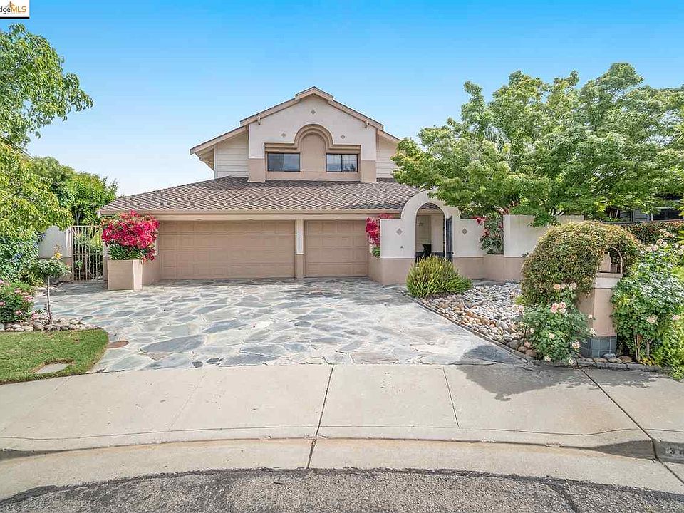 1st image of 3340 Fontana Pl