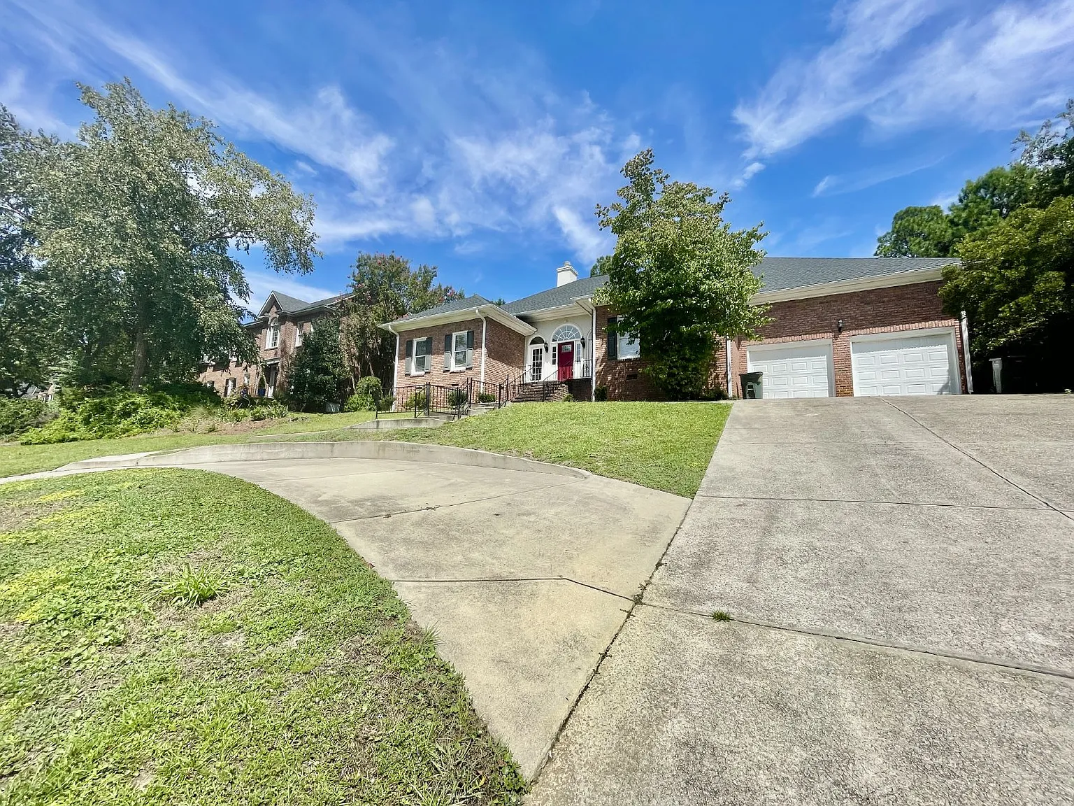 4 bed, 2.5 bath, 2807 sqft, $2,195 — Photo 4