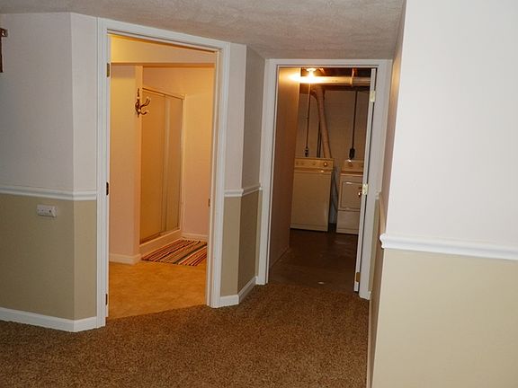 5th image of 305 S McKinley St