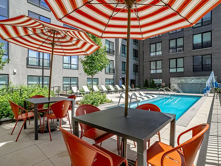 Oso Apartments — Photo 15