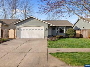 694 Trinity St NE, Albany, OR 97322