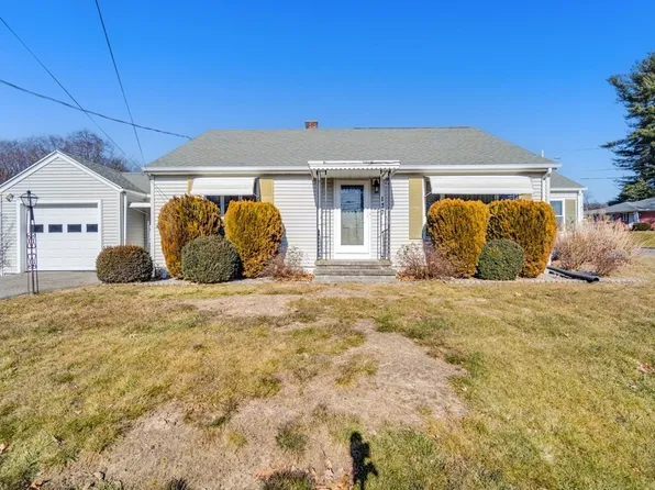 137 Lawrence Rd, Chicopee, MA 01013