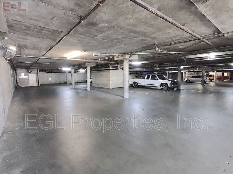 2nd image of 1507 N Durant St Unit 10
