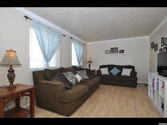 3rd image of 5064 S Heath Ave