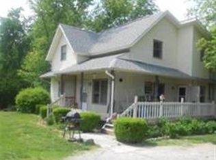 210 E Waterford St, Wakarusa, IN 46573