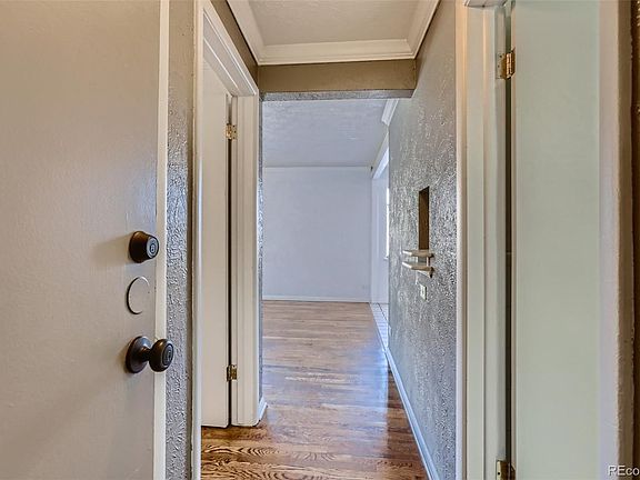 4th image of 1190 N Clermont St Unit 202