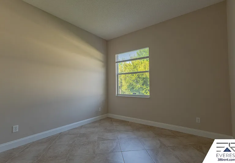 14 Lysander Ln — Photo 31