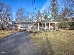 366 Highway 590, Greeley, PA 18425