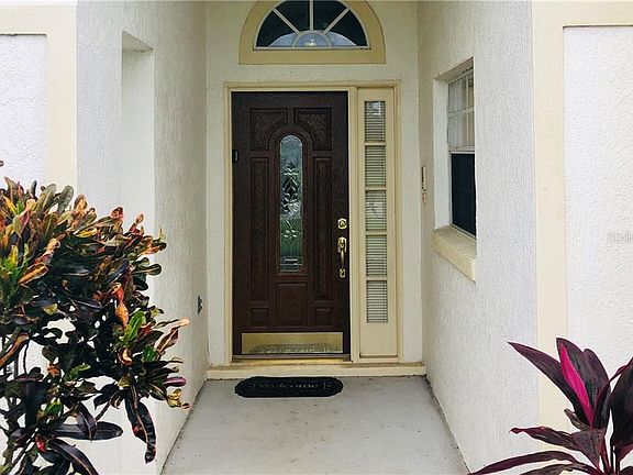 2nd image of 278 Old Mill Cir