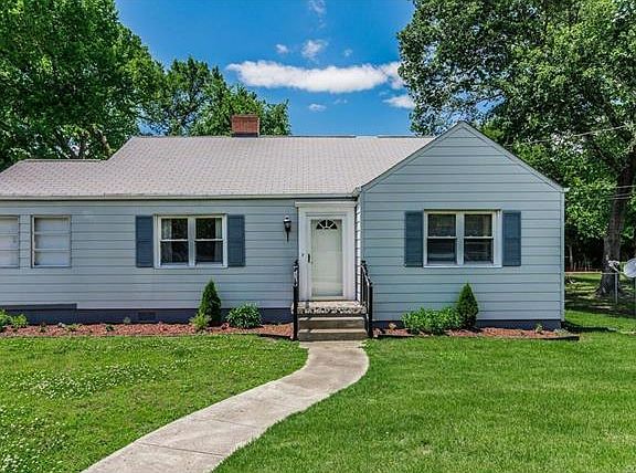 2nd image of 21408 Halloway Ave