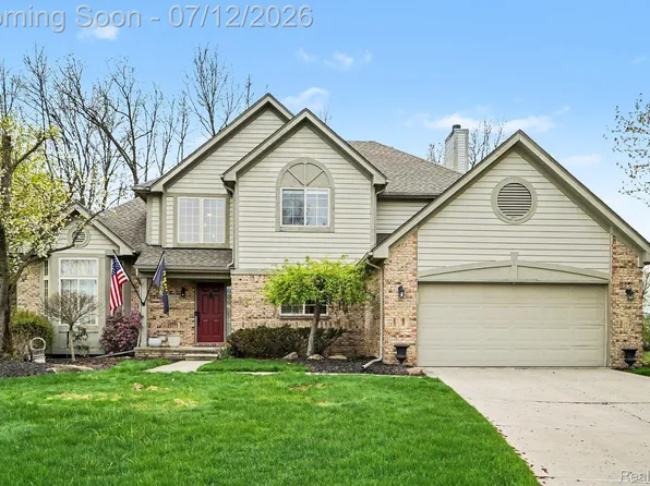 23939 Stony Creek Dr, Farmington Hills, MI 48336