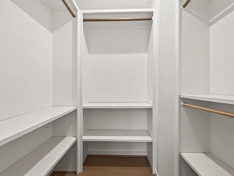 5524 Beverlyhill St #2 — Photo 35