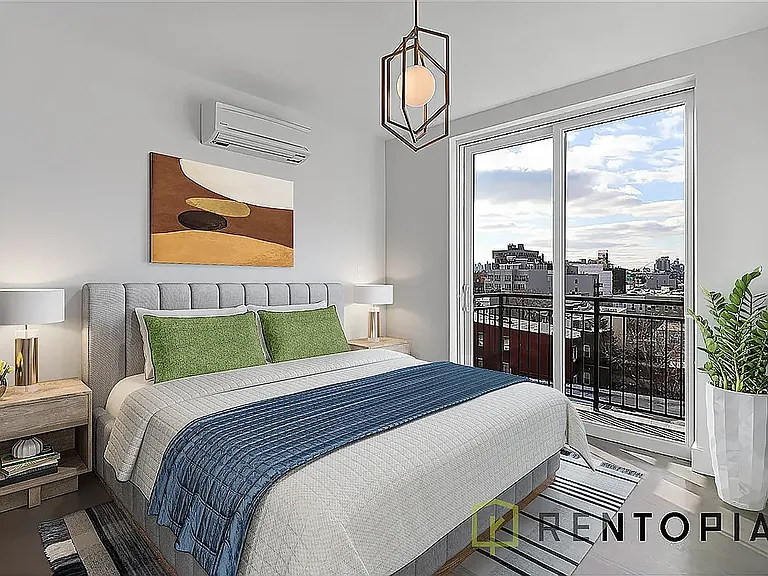 322 Graham Ave #2E — Photo 3
